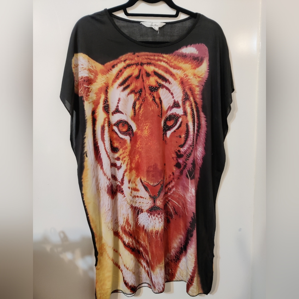 5th & Love Swimsuit Cover up